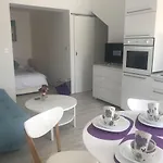 Duvnjak * Mokošica