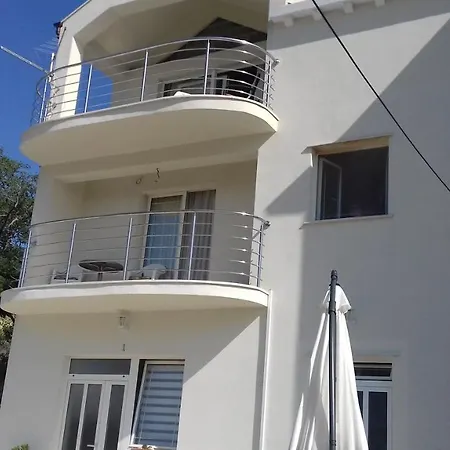 Duvnjak Апартаменты *